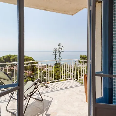 Guesthost - Foce Charming Seaview Flat San Remo