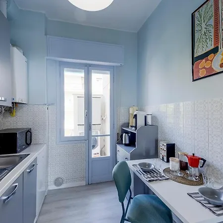 Apartament Guesthost - Foce Charming Seaview Flat San Remo