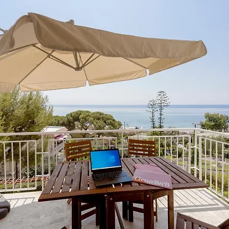 Guesthost - Foce Charming Seaview Flat Sanremo